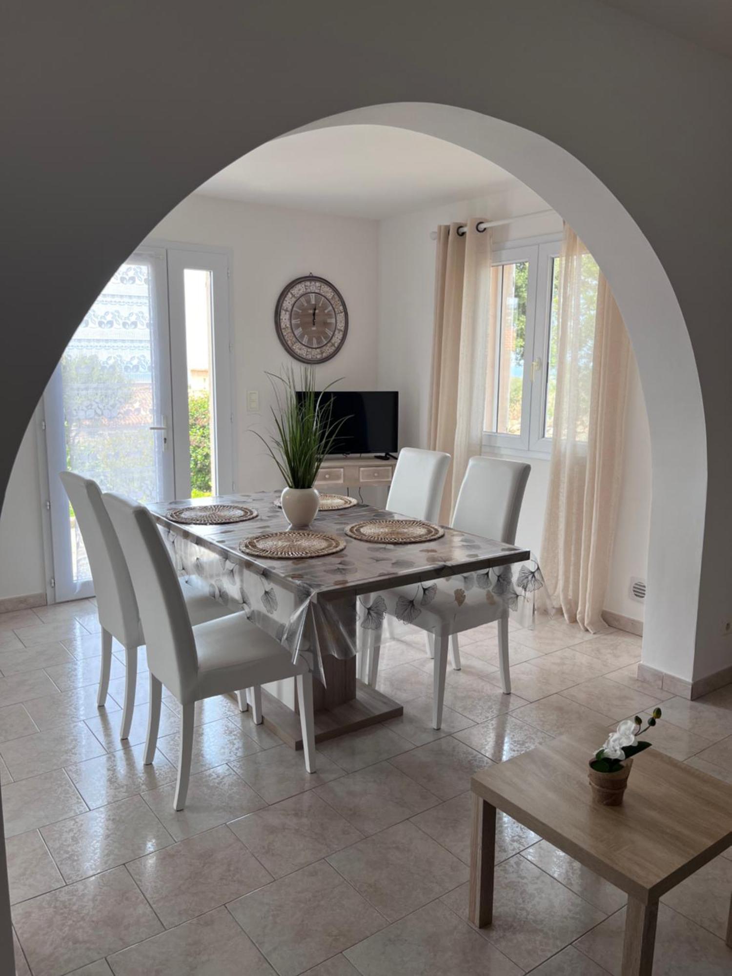 Appartement Rez De Villa LʼÎle-Rousse Εξωτερικό φωτογραφία